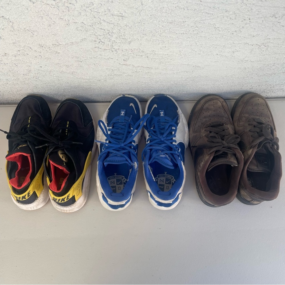 Bundle of sneakers grade school size 4.5Y or 6 women’s Nike pg5 af1 huarache